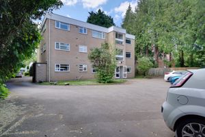 Rear External- click for photo gallery